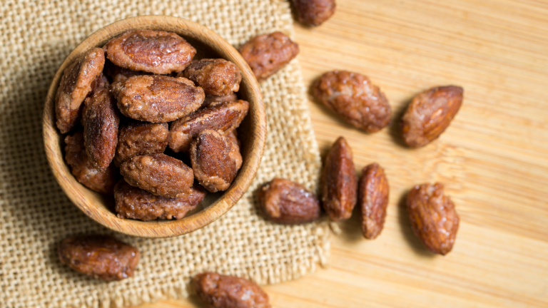 Roasted Almonds with Cocoa and Cinnamon