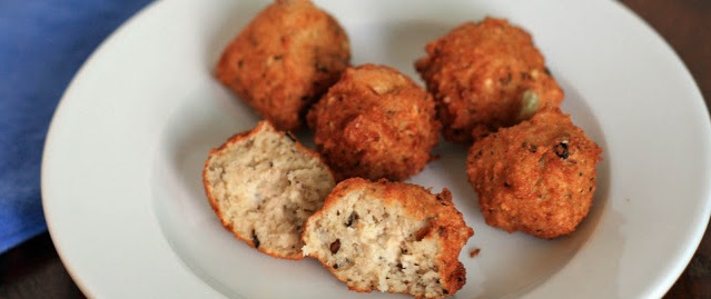 Acarajé- Brazilian Black-Eyed Pea Fritters