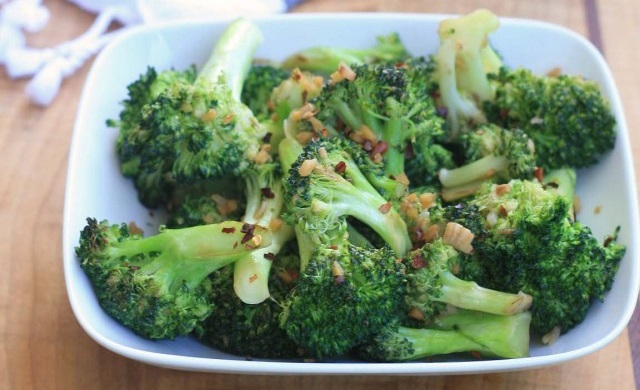 Asian Broccoli with Garlic and Ginger