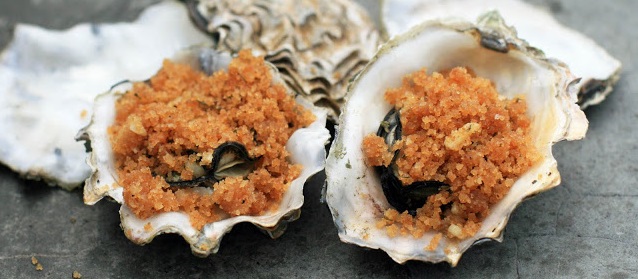 Grilled Oysters with Garlic Butter Topping and Gluten-Free Breadcrumbs