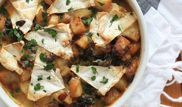 Potatoes, Bacon and Brie, Tartiflette Style