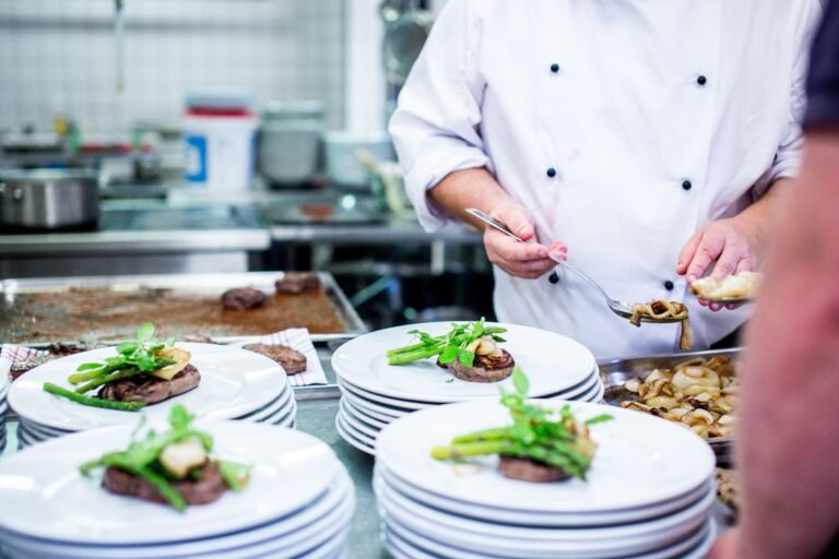 What I Wish I Knew About Restaurant Management Before Opening My Kitchen